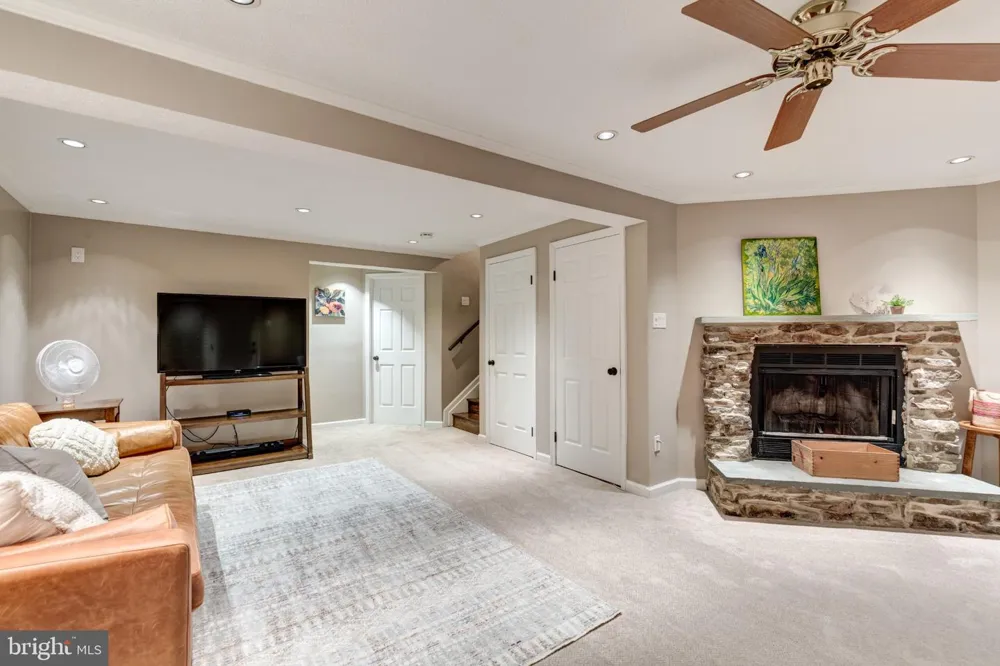 339 KENDIG DRIVE Owings Mills, MD 21117