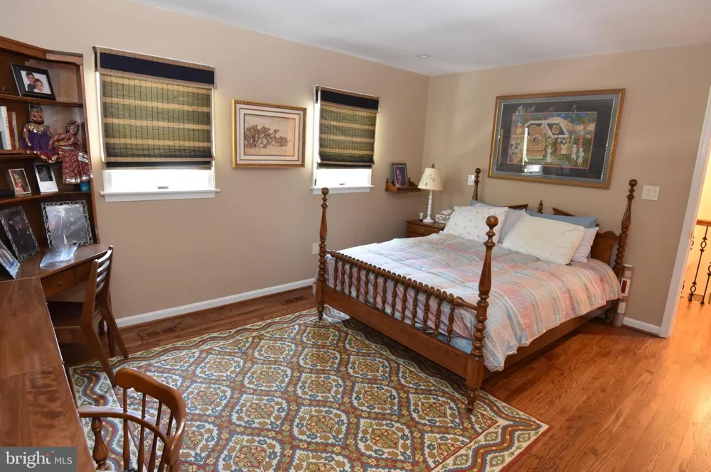 11202 OLD CARRIAGE ROAD Glen Arm, MD 21057