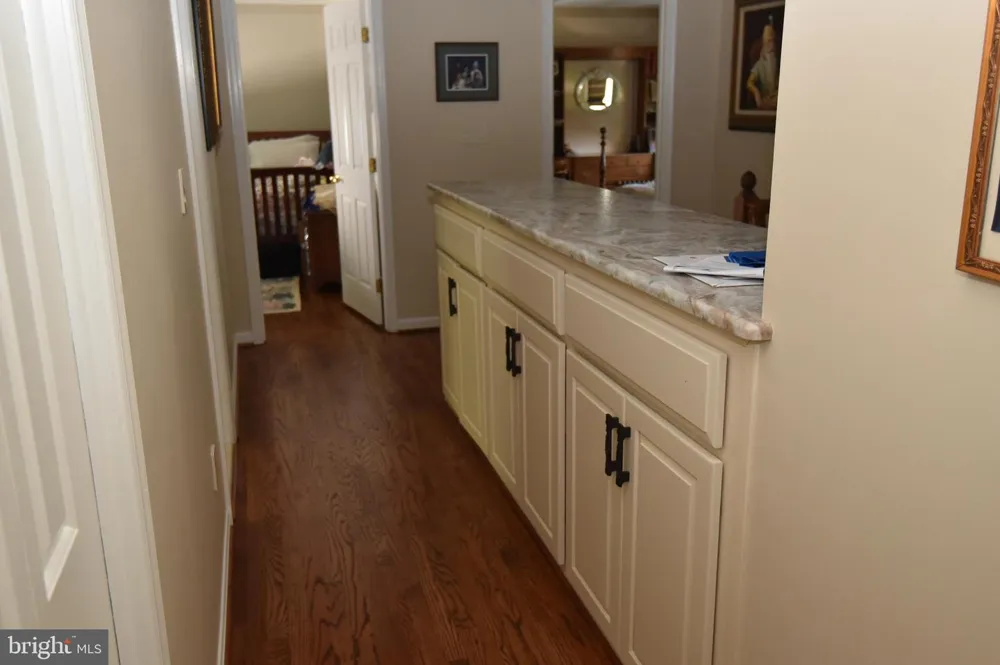 11202 OLD CARRIAGE ROAD Glen Arm, MD 21057