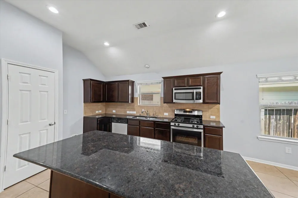 21826 Saragosa Pond Lane Spring, TX 77379