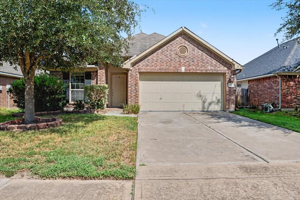 21826 Saragosa Pond Lane Spring, TX 77379