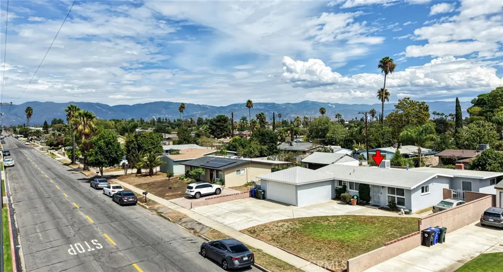 825 Lilac Avenue Rialto, CA 92376