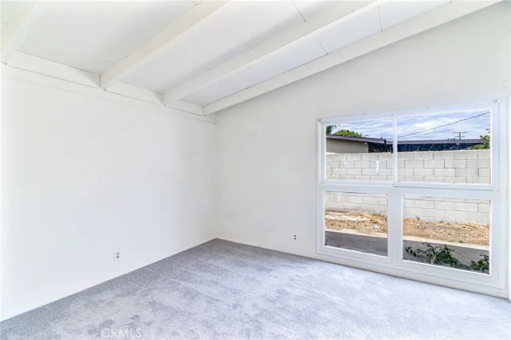 825 Lilac Avenue Rialto, CA 92376