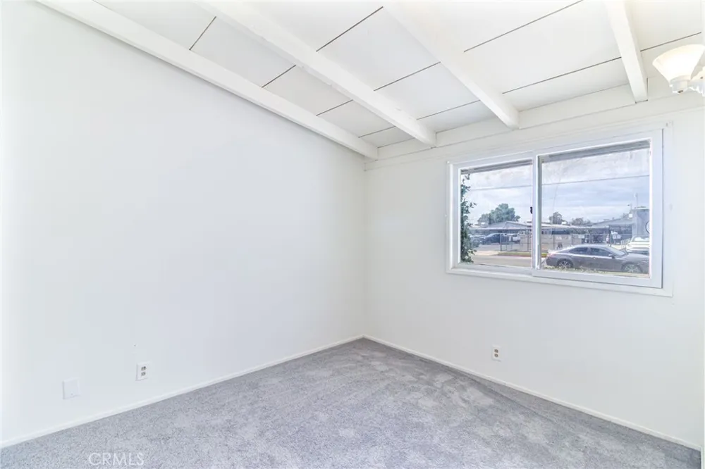 825 Lilac Avenue Rialto, CA 92376