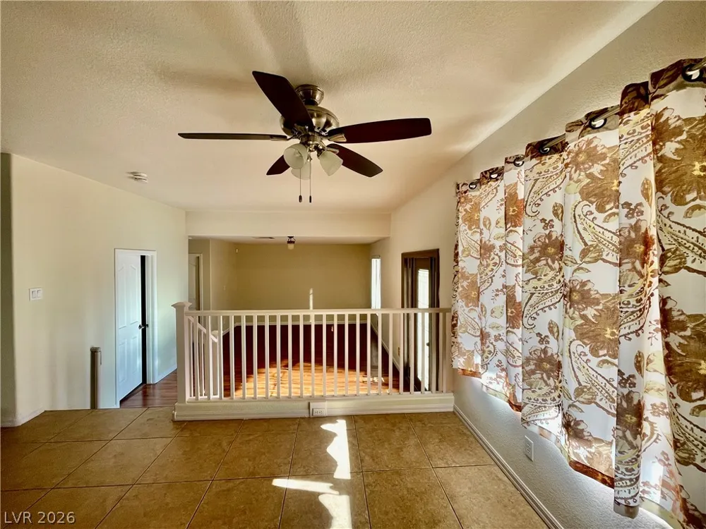 4748 Hamburg Street Las Vegas, NV 89147