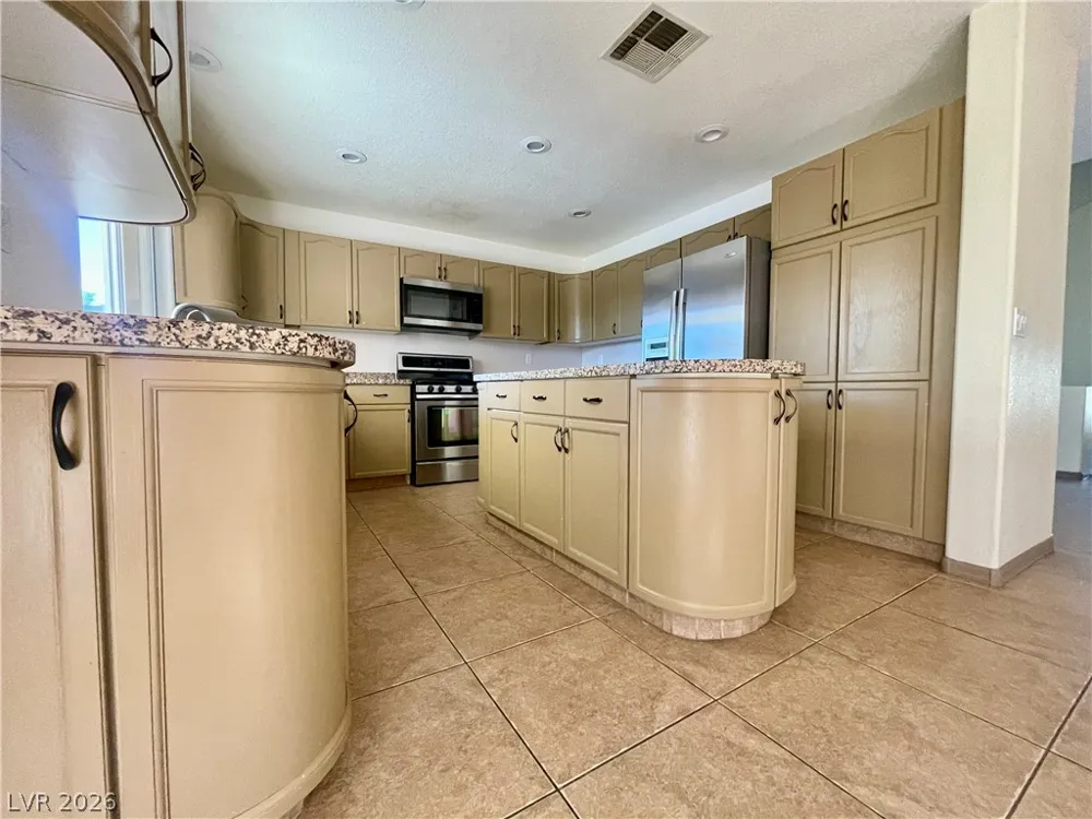 4748 Hamburg Street Las Vegas, NV 89147