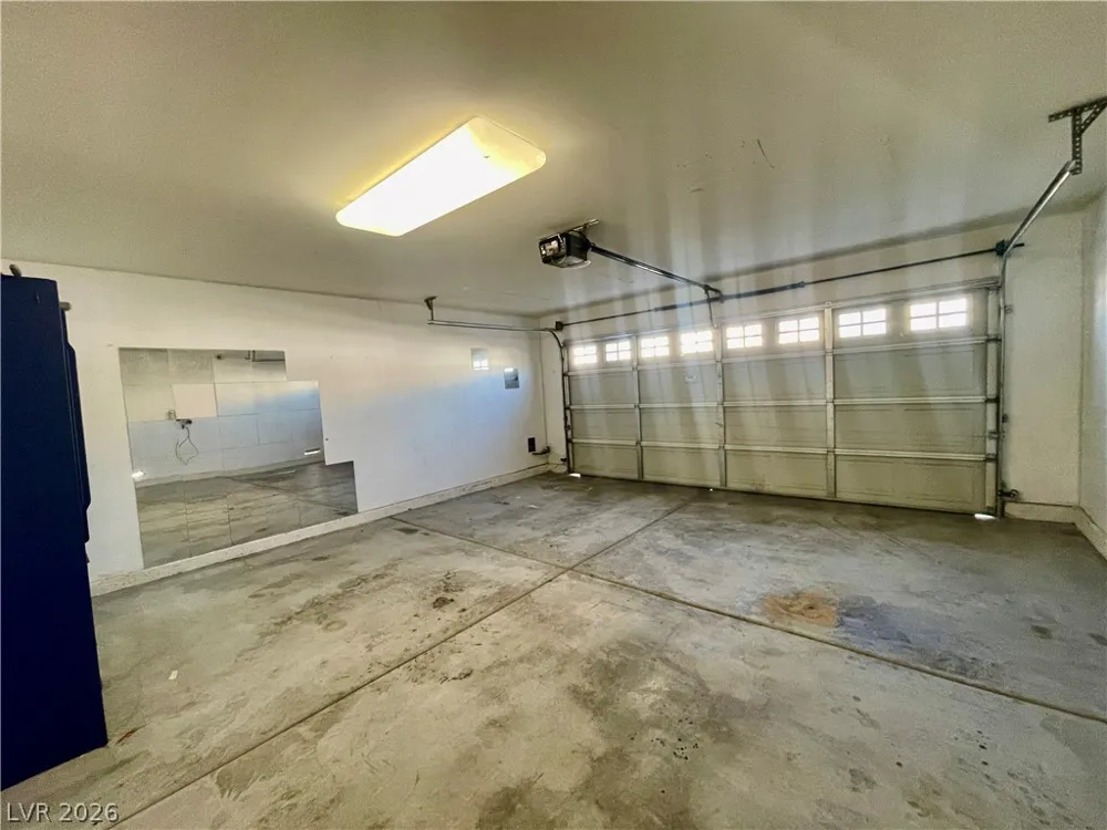 4748 Hamburg Street Las Vegas, NV 89147