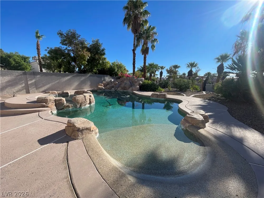 4748 Hamburg Street Las Vegas, NV 89147