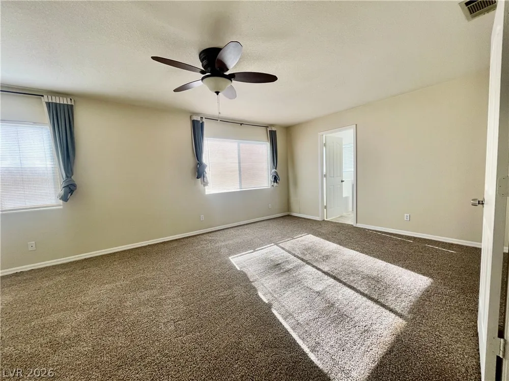 4748 Hamburg Street Las Vegas, NV 89147