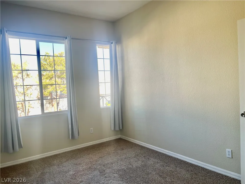 4748 Hamburg Street Las Vegas, NV 89147