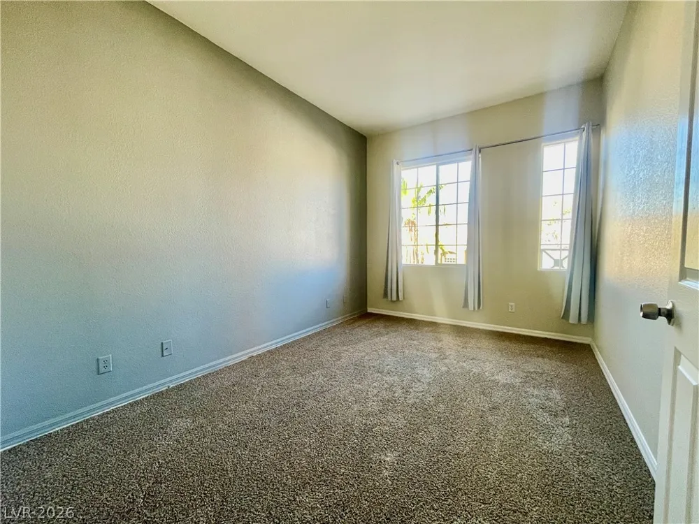 4748 Hamburg Street Las Vegas, NV 89147