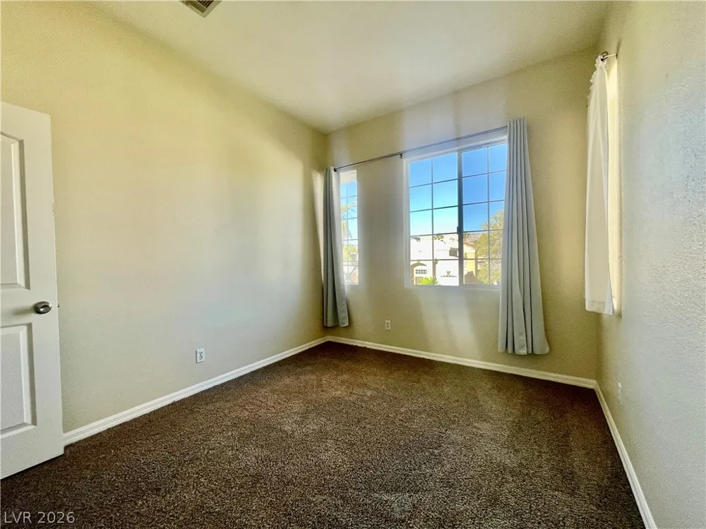 4748 Hamburg Street Las Vegas, NV 89147
