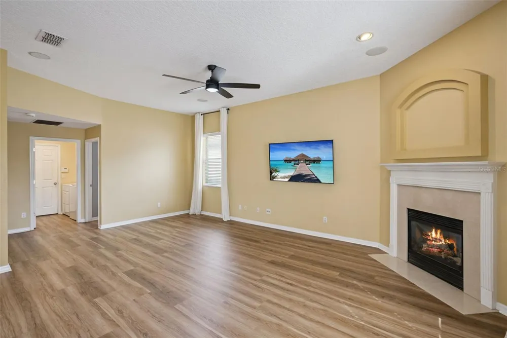 9674 PACIFIC PINES COURT Orlando, FL 32832