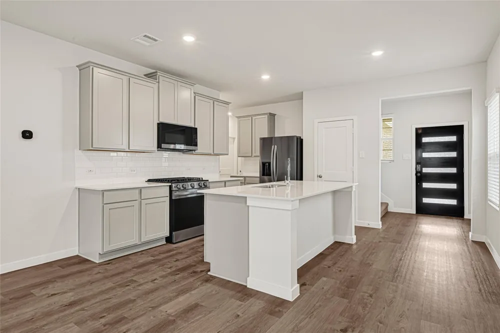 7735 Bergamot Circle Magnolia, TX 77354