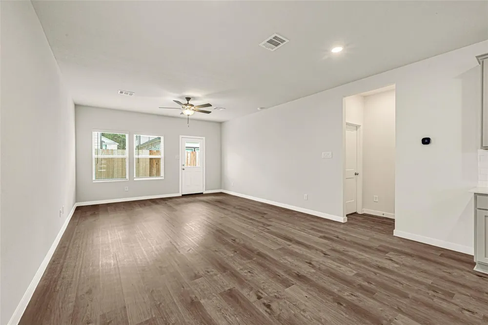 7735 Bergamot Circle Magnolia, TX 77354