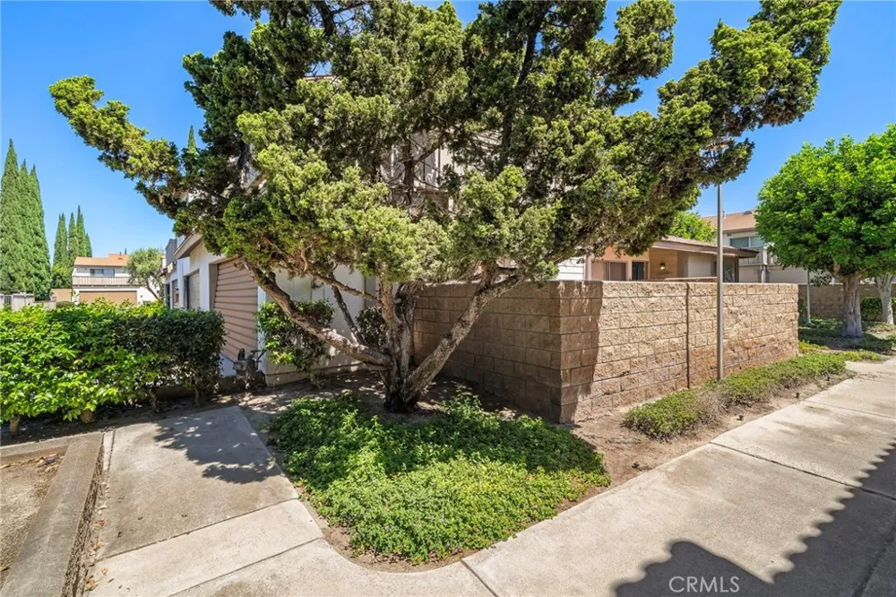 5134 W 1st Street #D Santa Ana, CA 92703