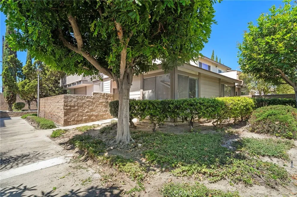5134 W 1st Street #D Santa Ana, CA 92703