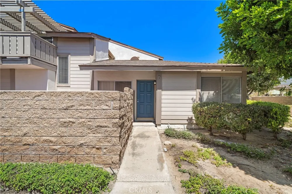 5134 W 1st Street #D Santa Ana, CA 92703