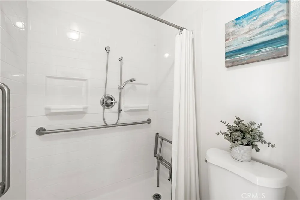5134 W 1st Street #D Santa Ana, CA 92703
