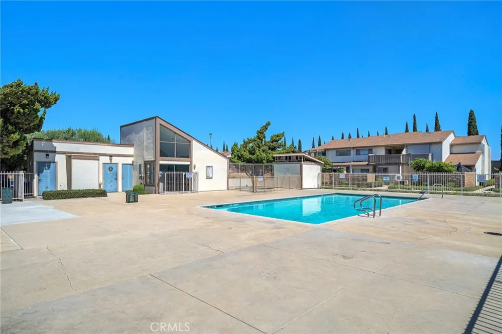 5134 W 1st Street #D Santa Ana, CA 92703