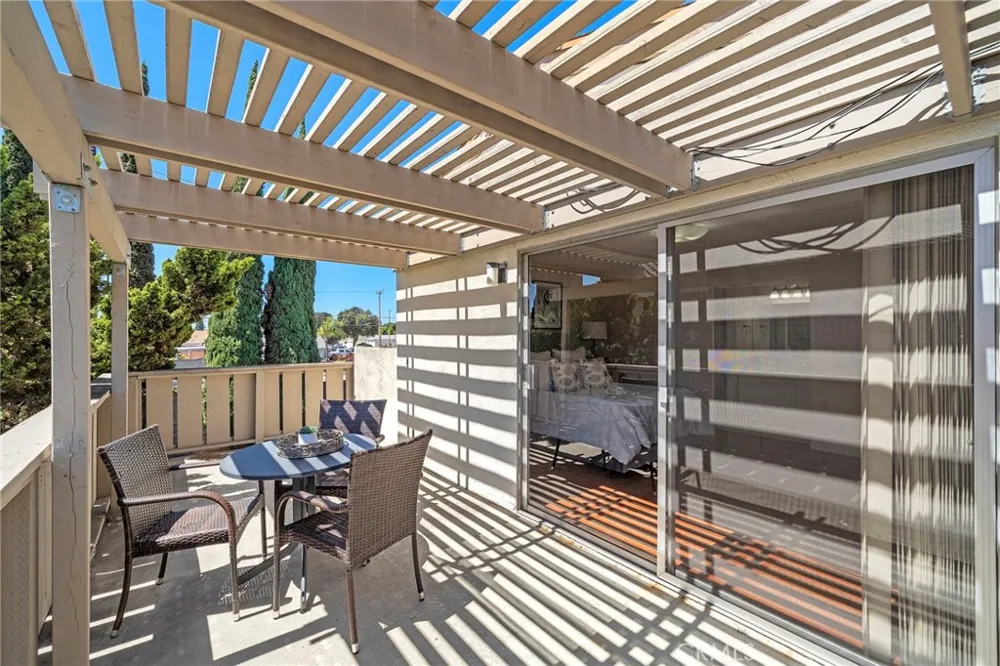 5134 W 1st Street #D Santa Ana, CA 92703