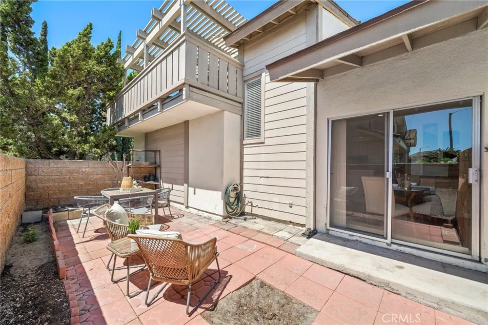 5134 W 1st Street #D Santa Ana, CA 92703