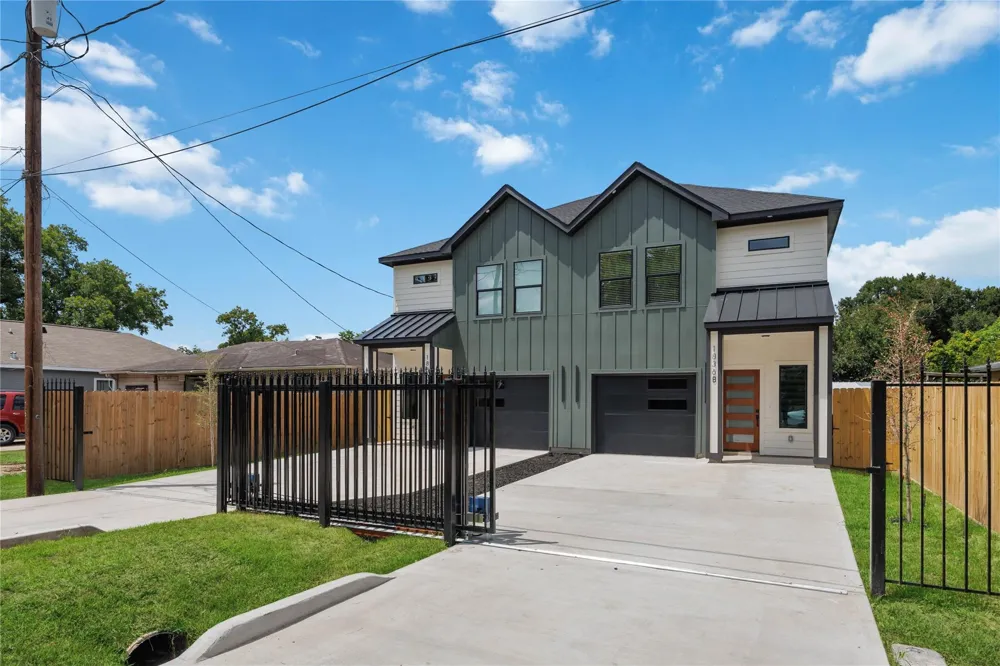 1836 Ferguson Way Street #B Houston, TX 77088