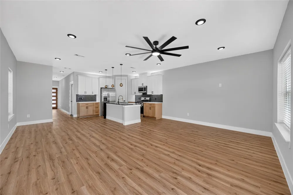1836 Ferguson Way Street #B Houston, TX 77088