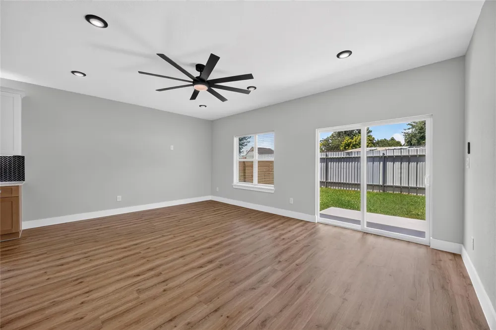 1836 Ferguson Way Street #B Houston, TX 77088