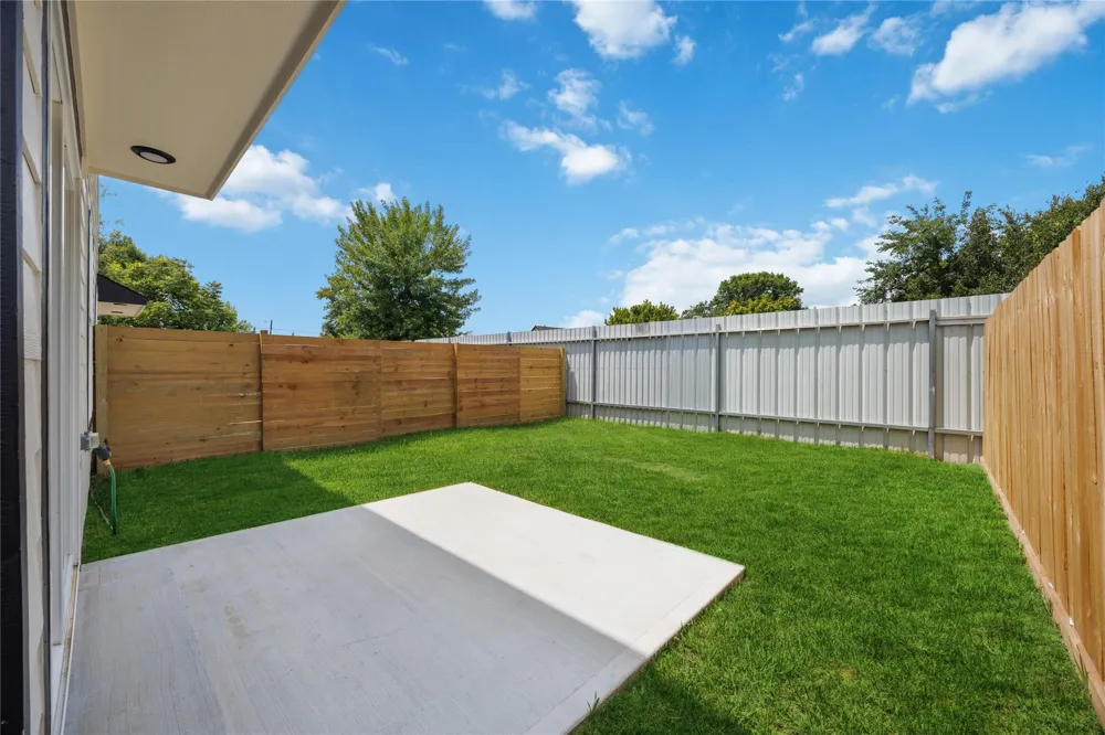 1836 Ferguson Way Street #B Houston, TX 77088