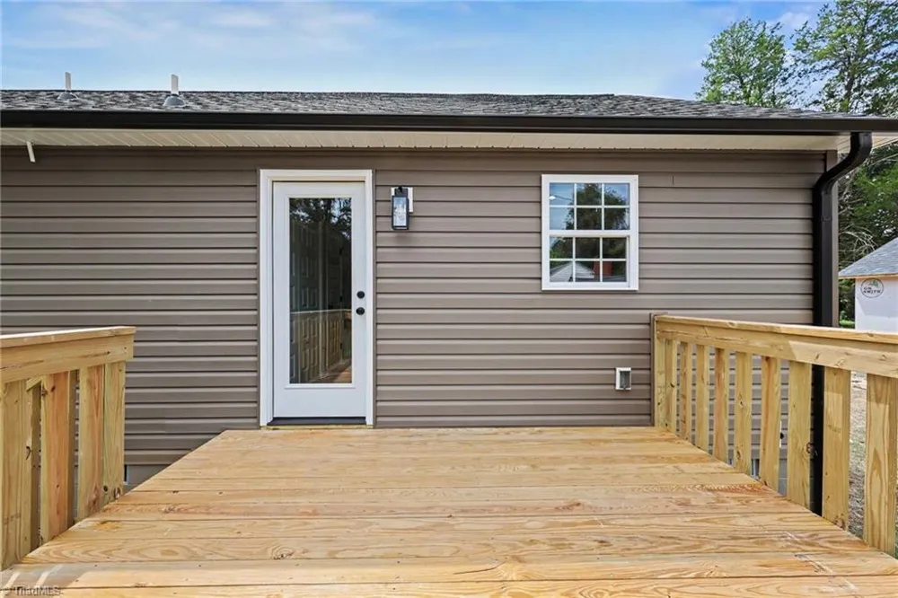 143 Gurney Kearns Road Lexington, NC 27292
