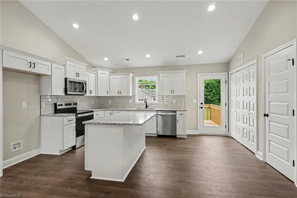 143 Gurney Kearns Road Lexington, NC 27292