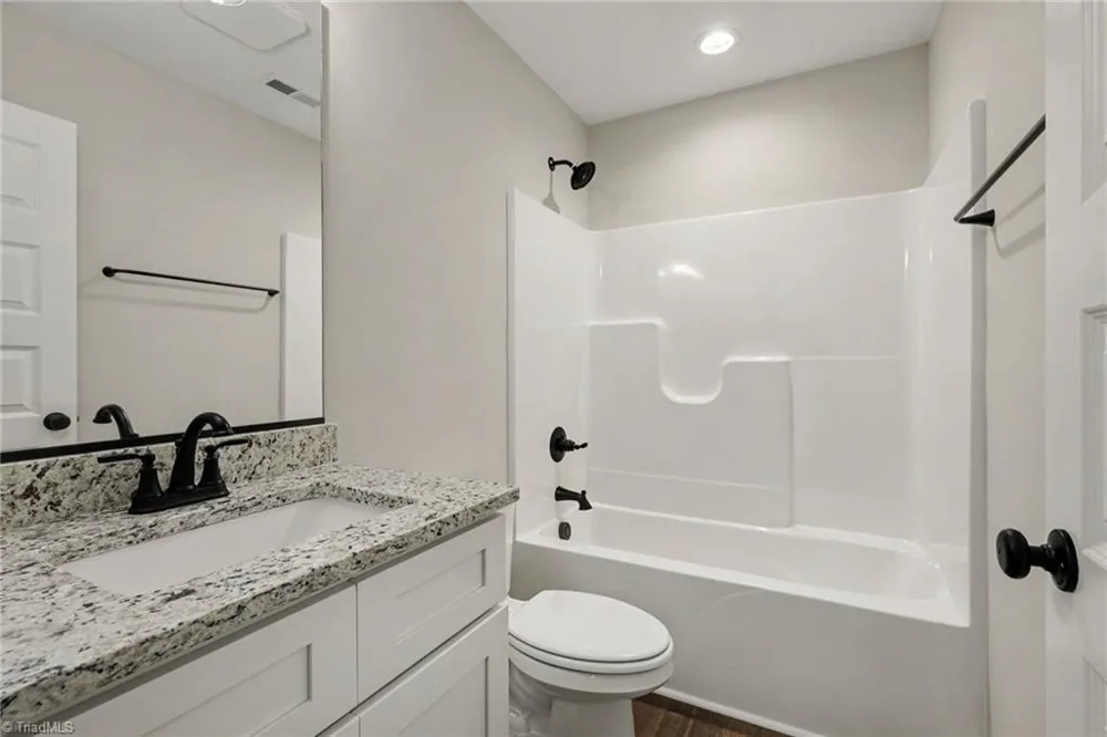 143 Gurney Kearns Road Lexington, NC 27292