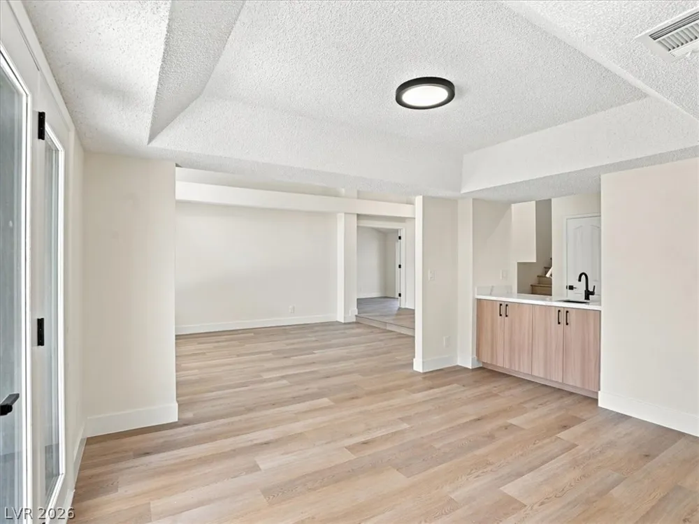 9109 Shelter Cove Court Las Vegas, NV 89117