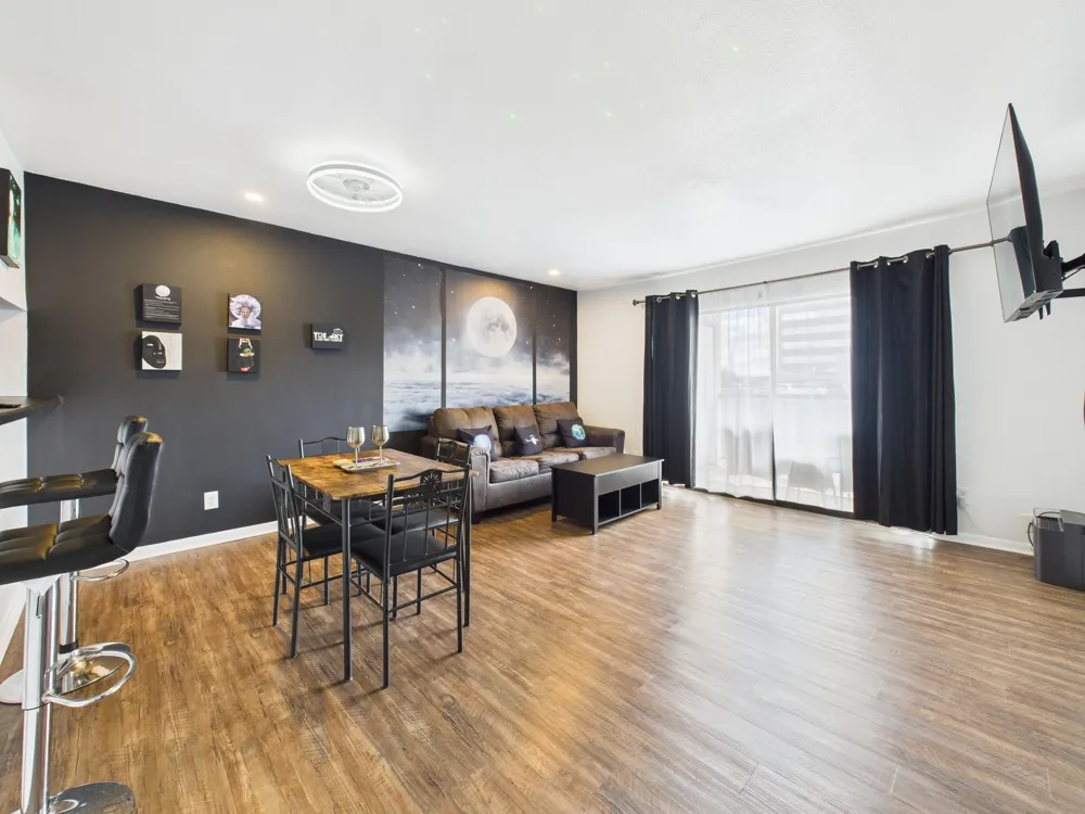 2814 S Bartell Drive #32 Houston, TX 77054
