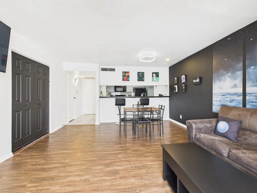 2814 S Bartell Drive #32 Houston, TX 77054