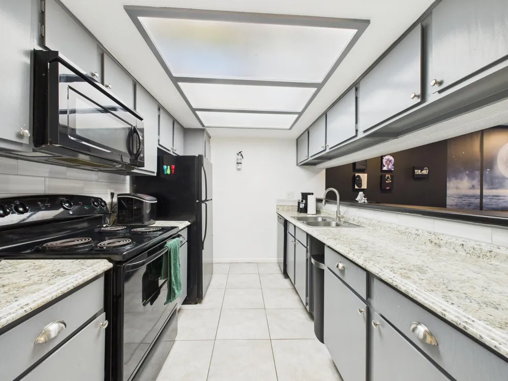 2814 S Bartell Drive #32 Houston, TX 77054