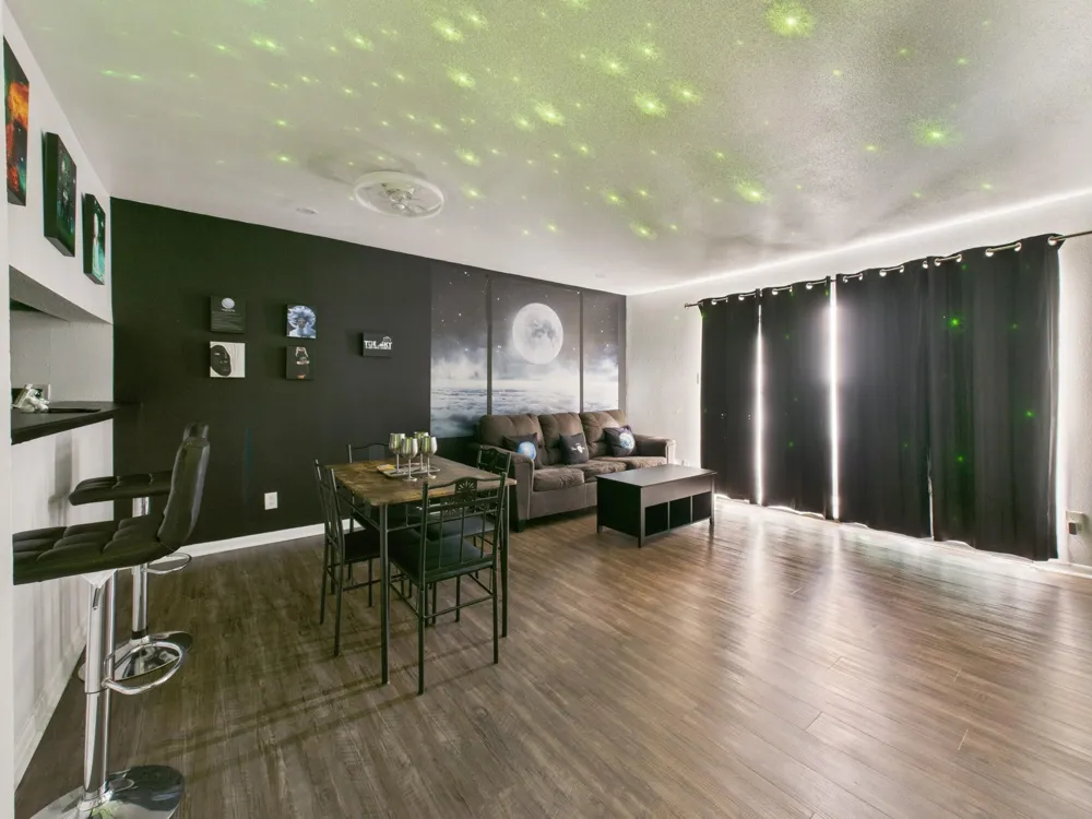 2814 S Bartell Drive #32 Houston, TX 77054