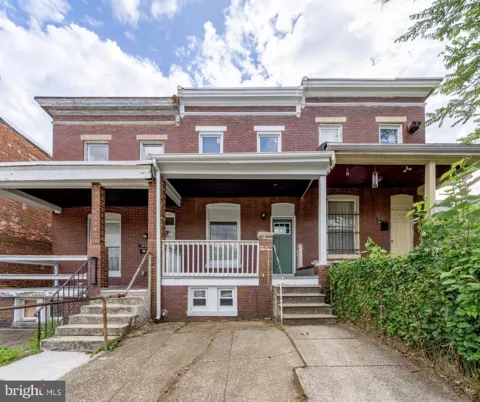 1521 CARSWELL STREET