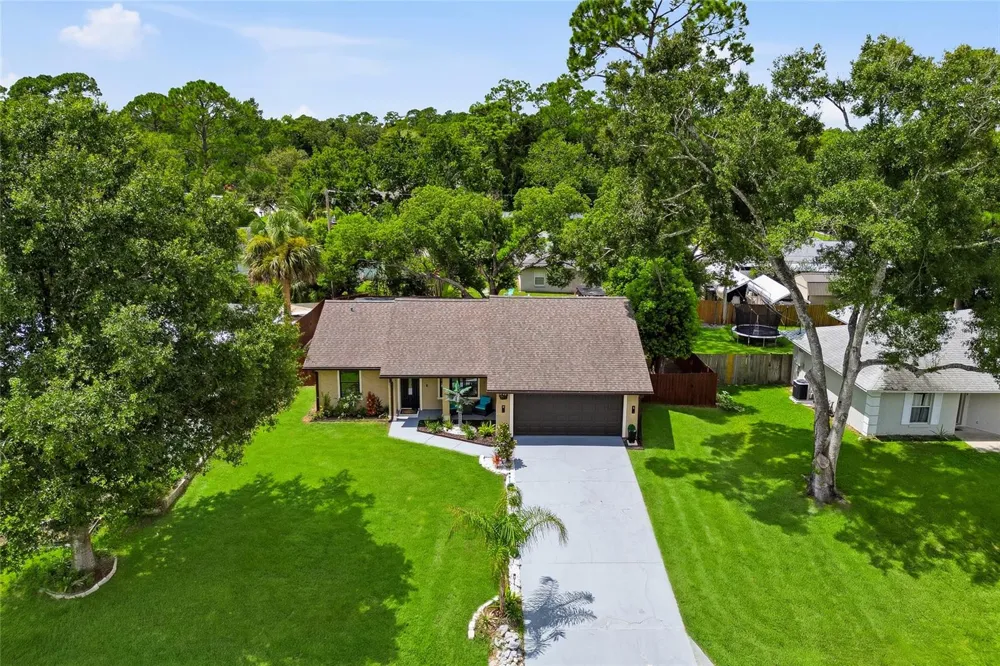 1478 HIGHRIDGE AVENUE Daytona Beach, FL 32124