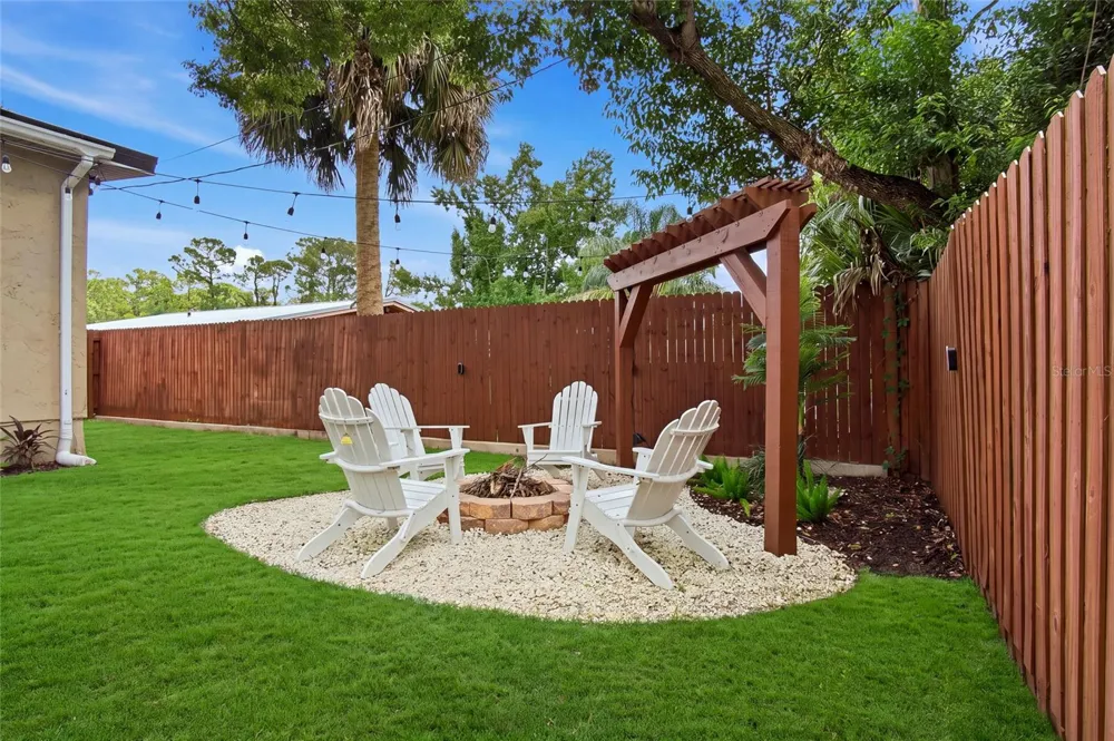 1478 HIGHRIDGE AVENUE Daytona Beach, FL 32124