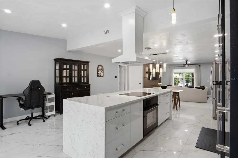 1478 HIGHRIDGE AVENUE Daytona Beach, FL 32124