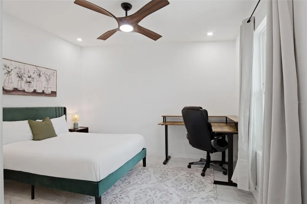 1478 HIGHRIDGE AVENUE Daytona Beach, FL 32124
