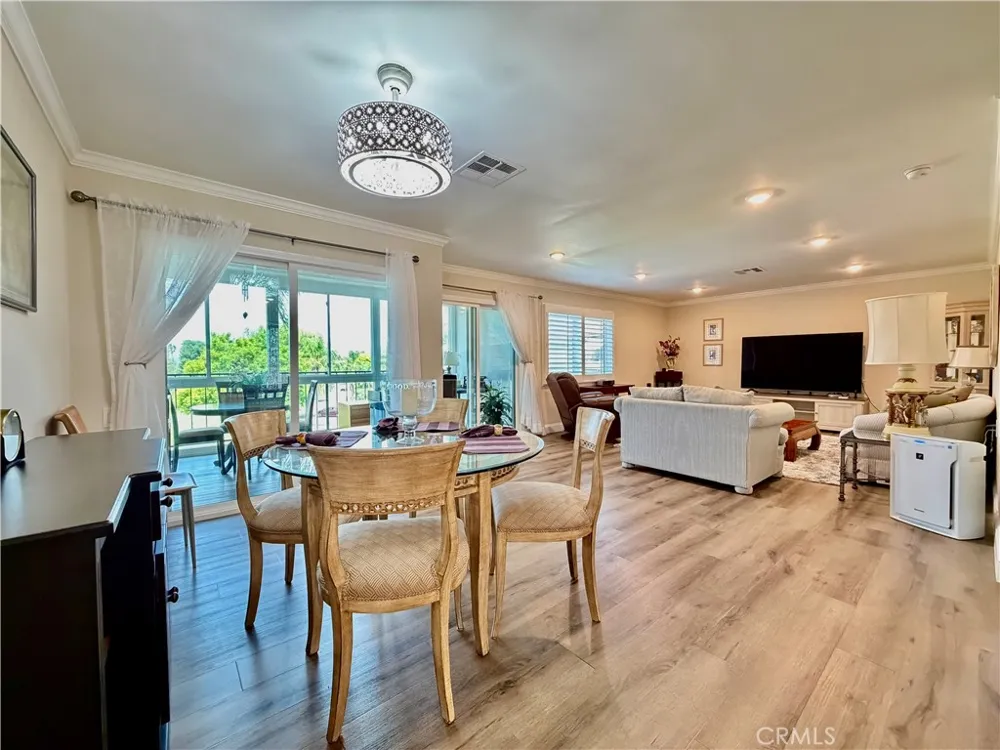 2385 Via Mariposa W #2D Laguna Woods, CA 92637