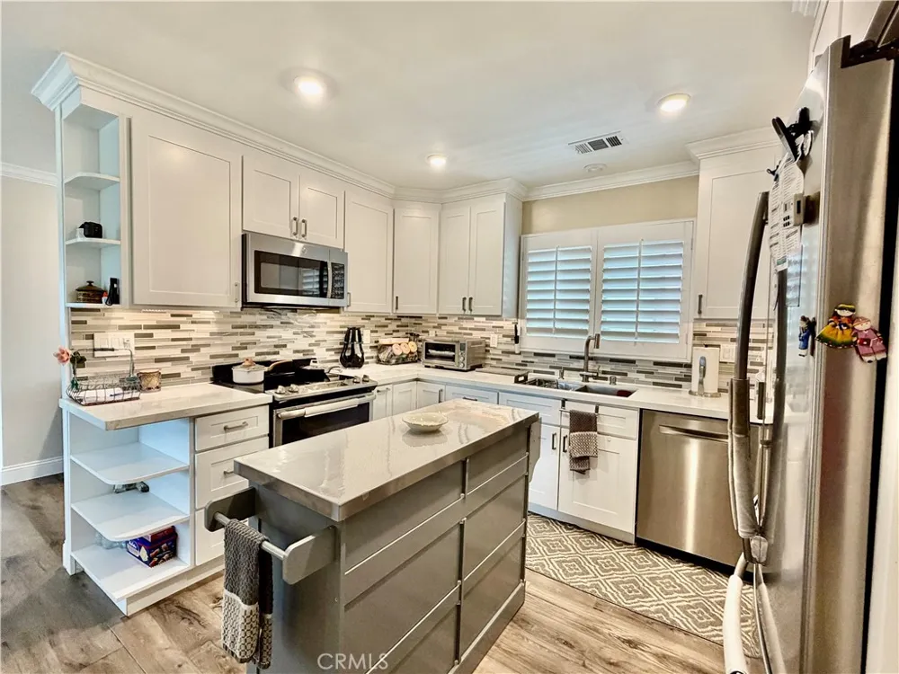 2385 Via Mariposa W #2D Laguna Woods, CA 92637