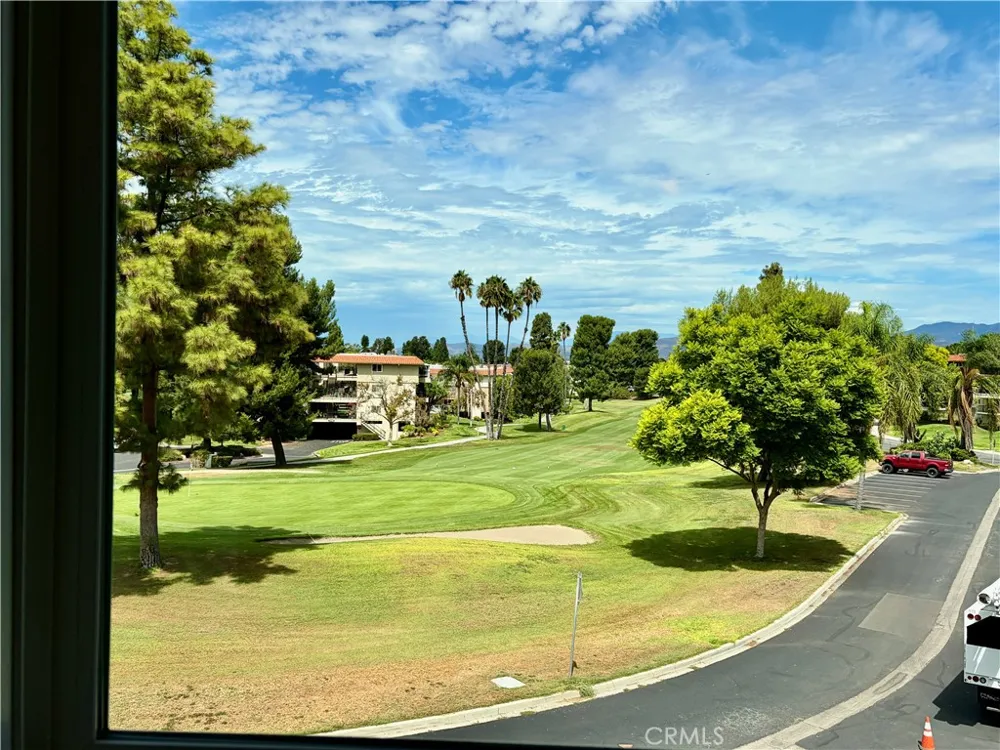 2385 Via Mariposa W #2D Laguna Woods, CA 92637