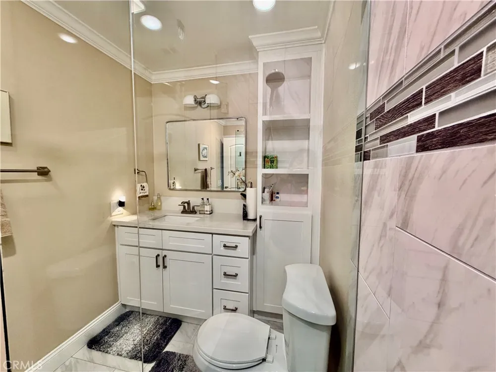 2385 Via Mariposa W #2D Laguna Woods, CA 92637