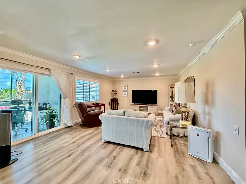 2385 Via Mariposa W #2D Laguna Woods, CA 92637