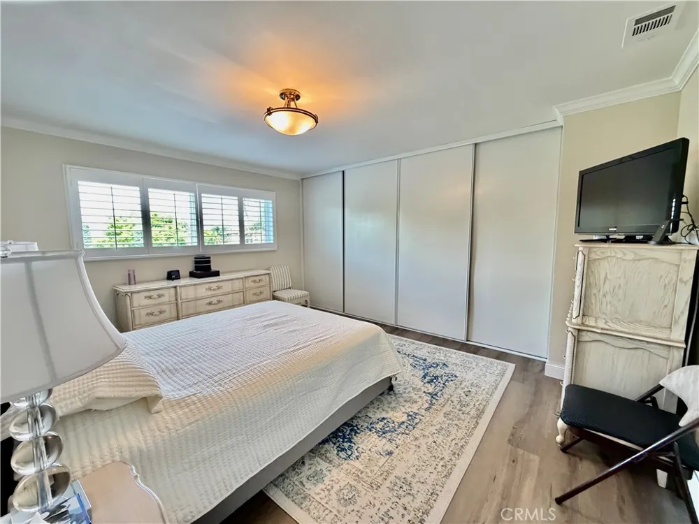 2385 Via Mariposa W #2D Laguna Woods, CA 92637