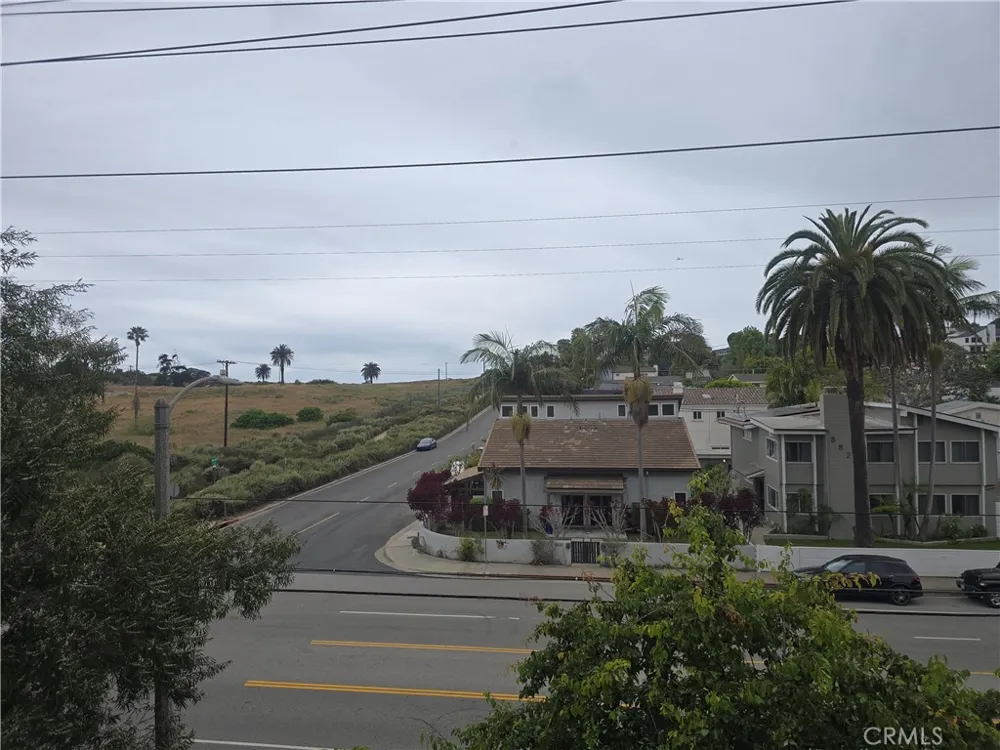 8828 Pershing Los Angeles, CA 90293